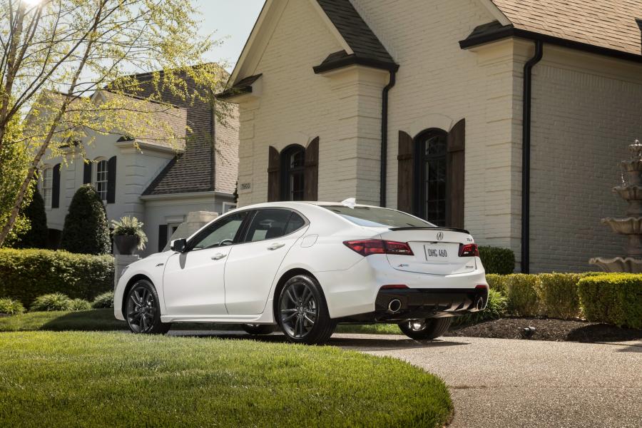  Acura TLX A-Spec 2017 года  (фото 26 из 69)